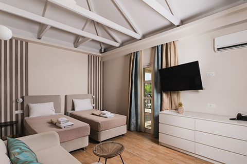 Aeolos Boutique Hotel & Suites