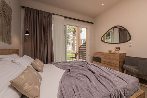 Aeolos Boutique Hotel & Suites