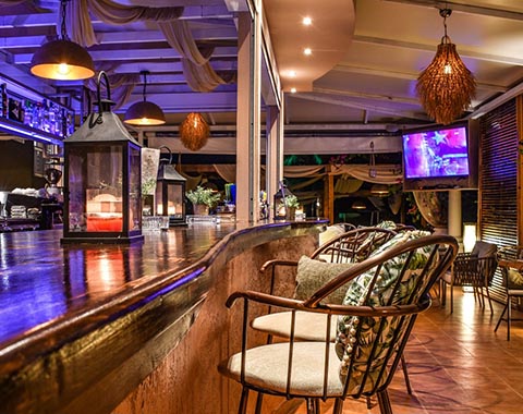 Aeolos Boutique Hotel & Suites